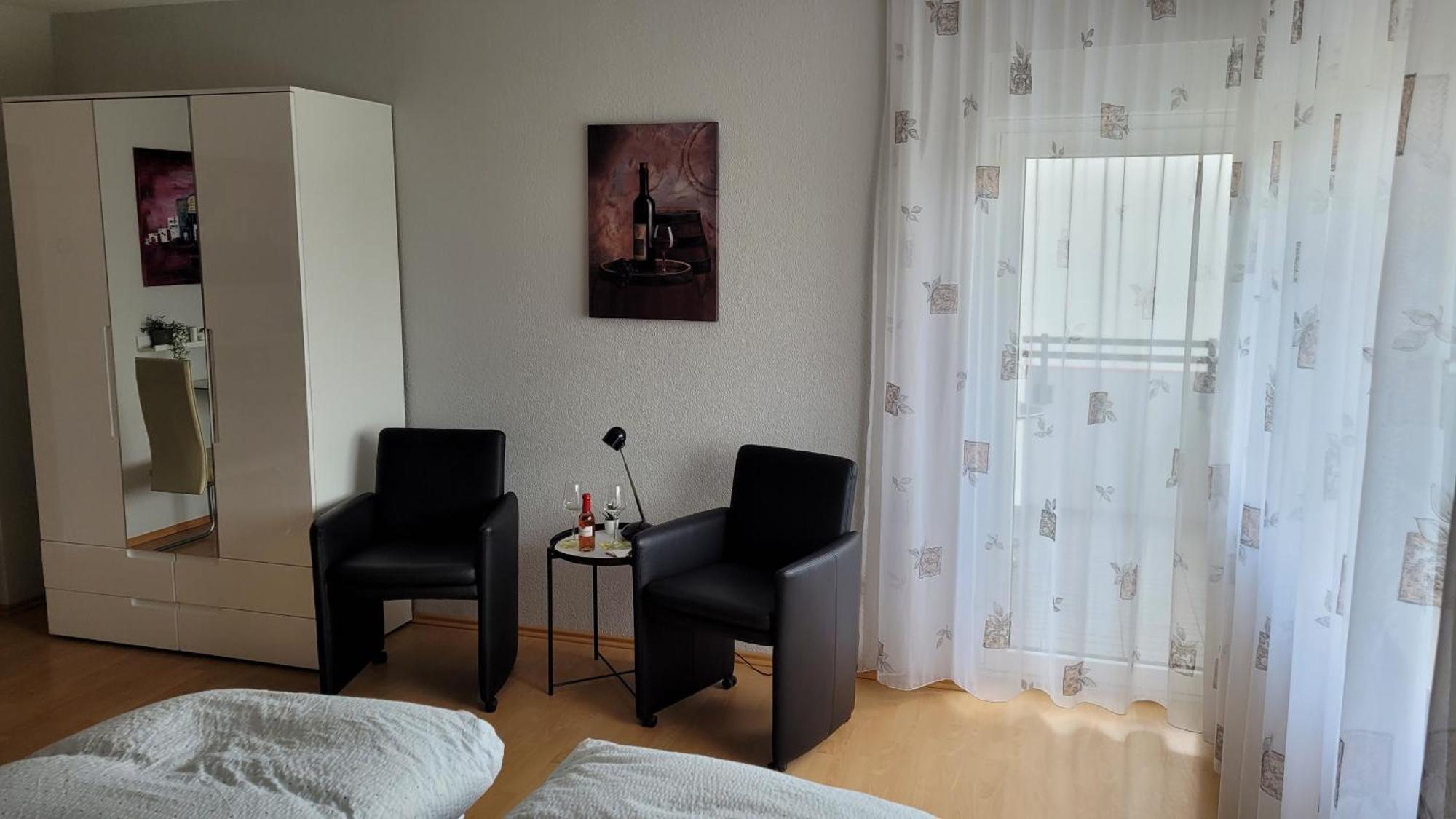 Ihr Bett Mit Blick Auf Die Weinberge Bad Dürkheim Kültér fotó
